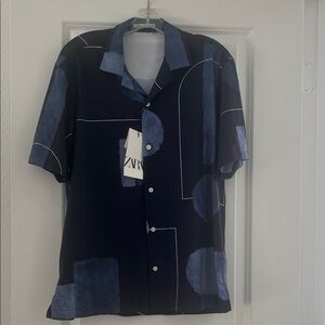 Zara Men's Blue Abstract Button Down Shirt